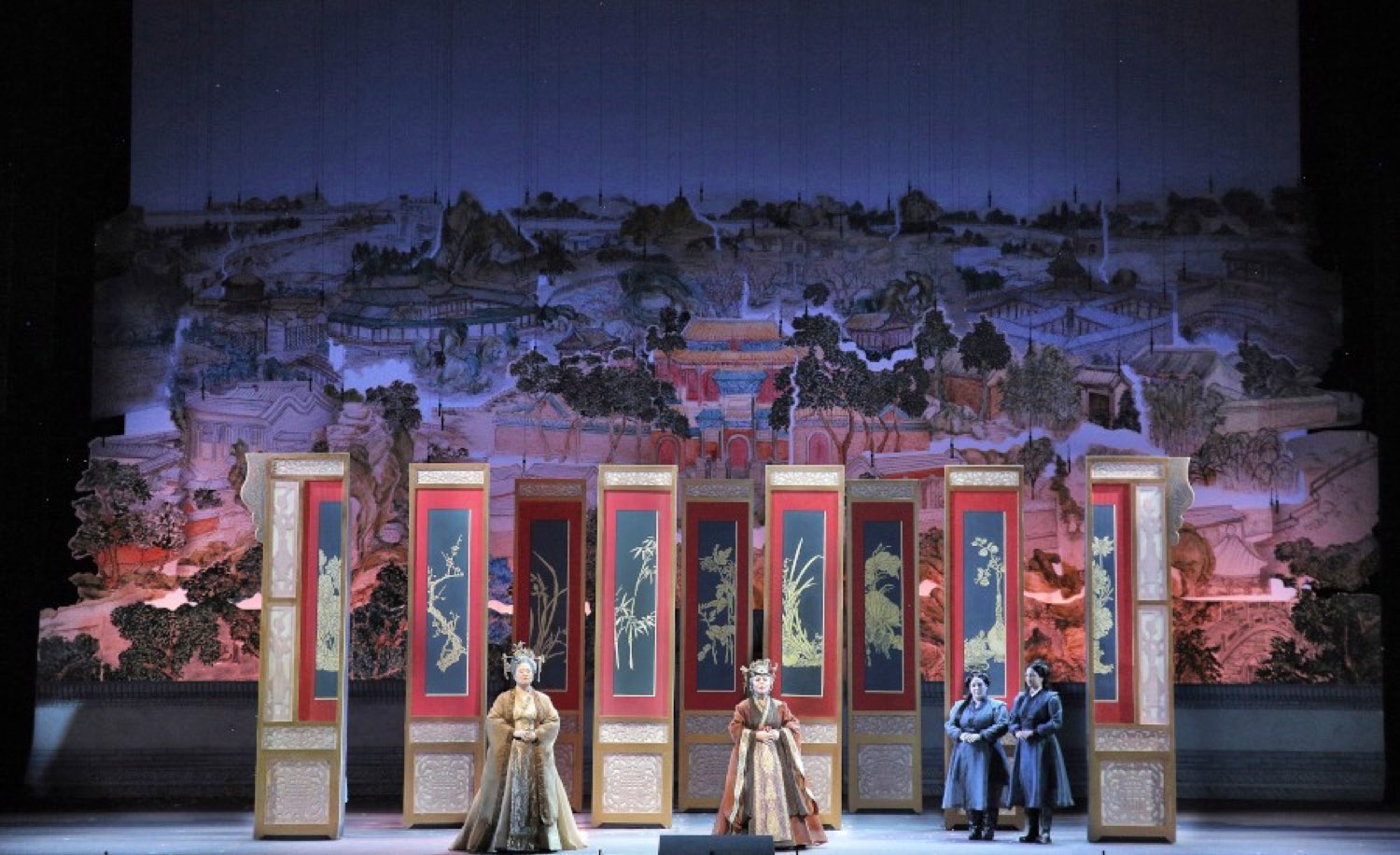 Dream of the Red Chamber production