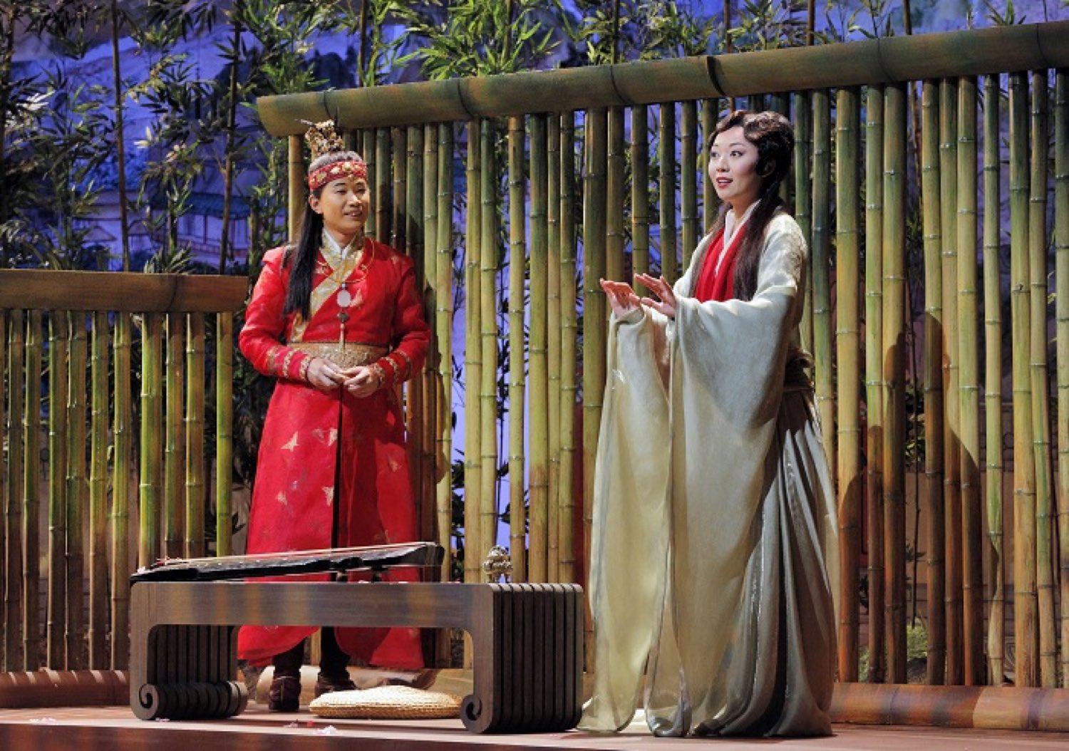 Garden scene from Dream of the Red Chamber